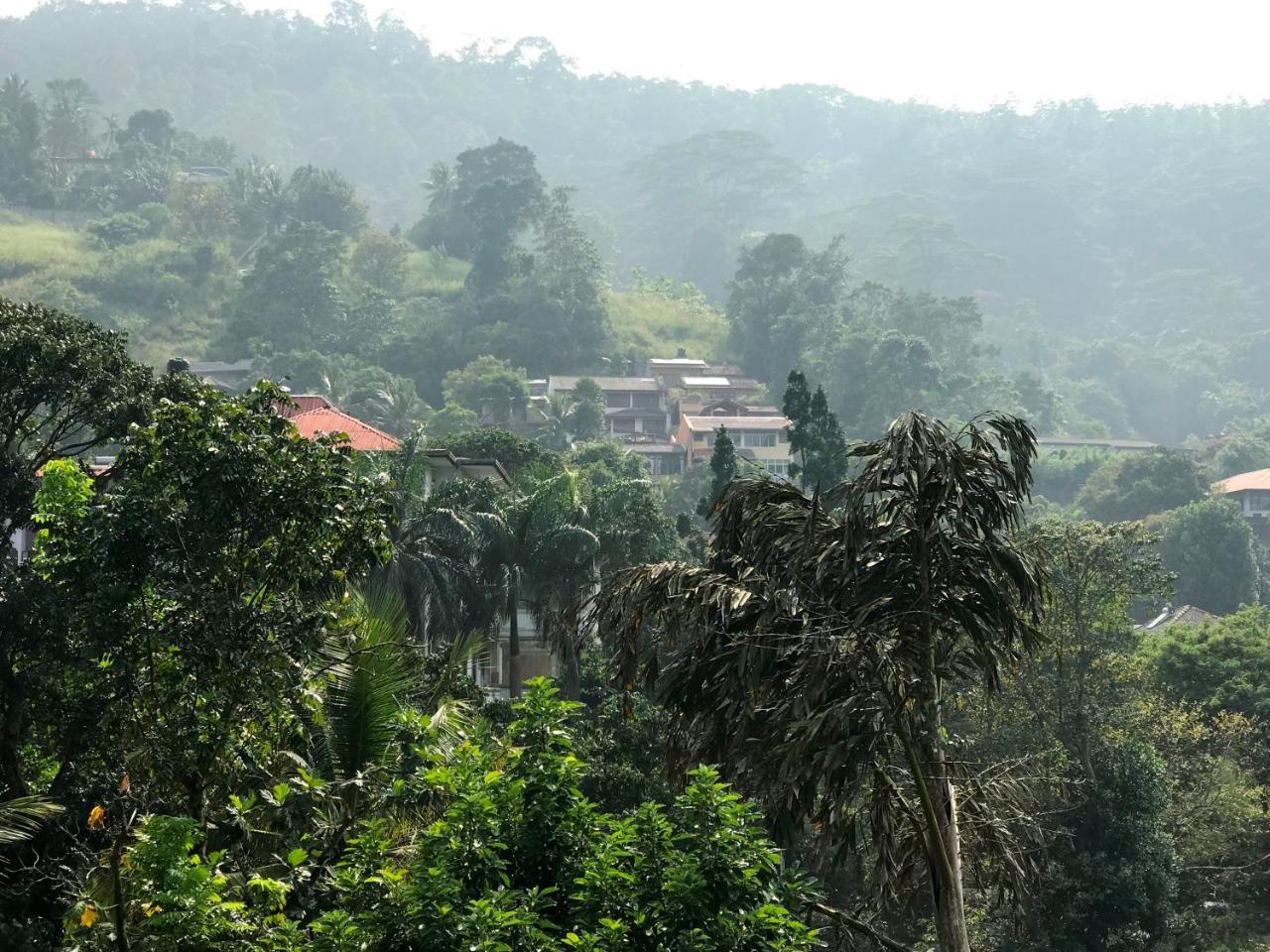 Cloud Inn Kandy Homestay Zewnętrze zdjęcie
